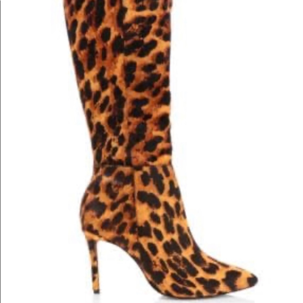 BNWT Schultz knee high leopard fur boots size 7.5